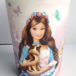 Caillou Birthday Party Supplies on Barbie Princess And The Pauper     Plastic Cup   Ipartybox